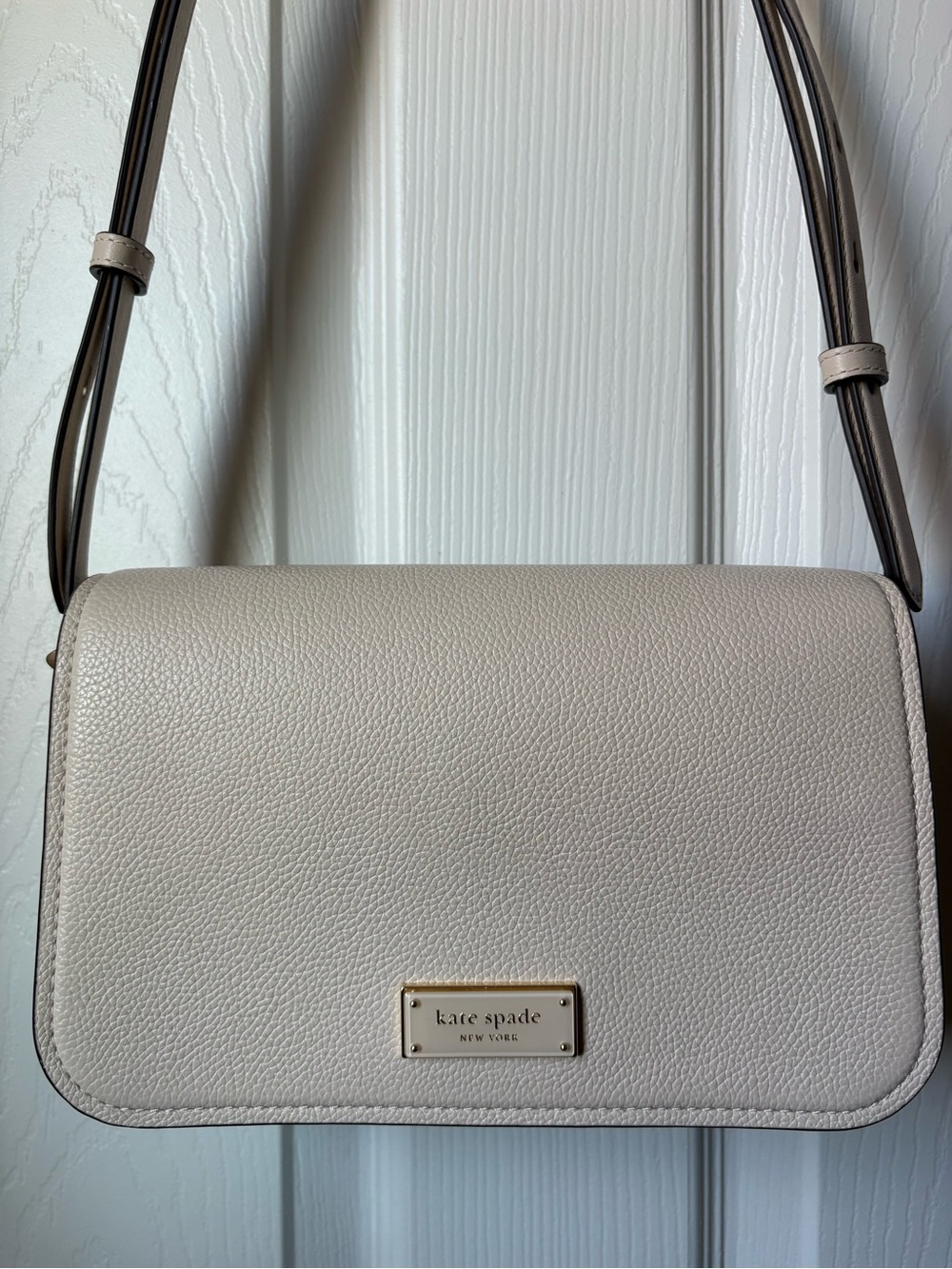 kate spade Liv Pebbled Leather Crossbody Bag